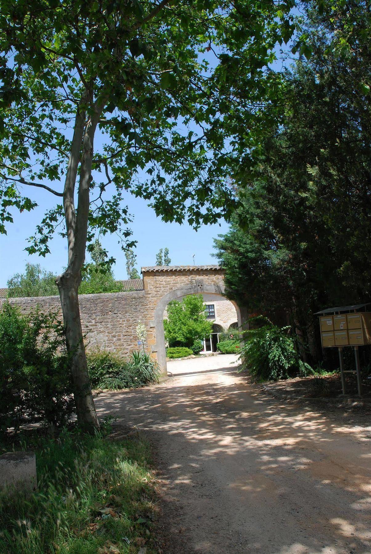 Demeures Et Chateaux L'Abbaye Caladoise - Anciennement Hostellerie Ferme Du Poulet ヴィルフランシュ・シュル・ソーヌ エクステリア 写真